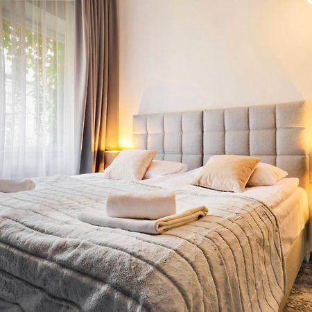 Aparthotel Cracovia Residence Екстер'єр фото